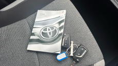 Toyota Yaris 1.5 VVT-i Y20 5dr [Bi-tone] Petrol Hatchback